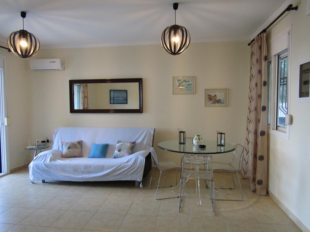 Prázdninový dům Beach Holiday Apartment, Corfu,greece *