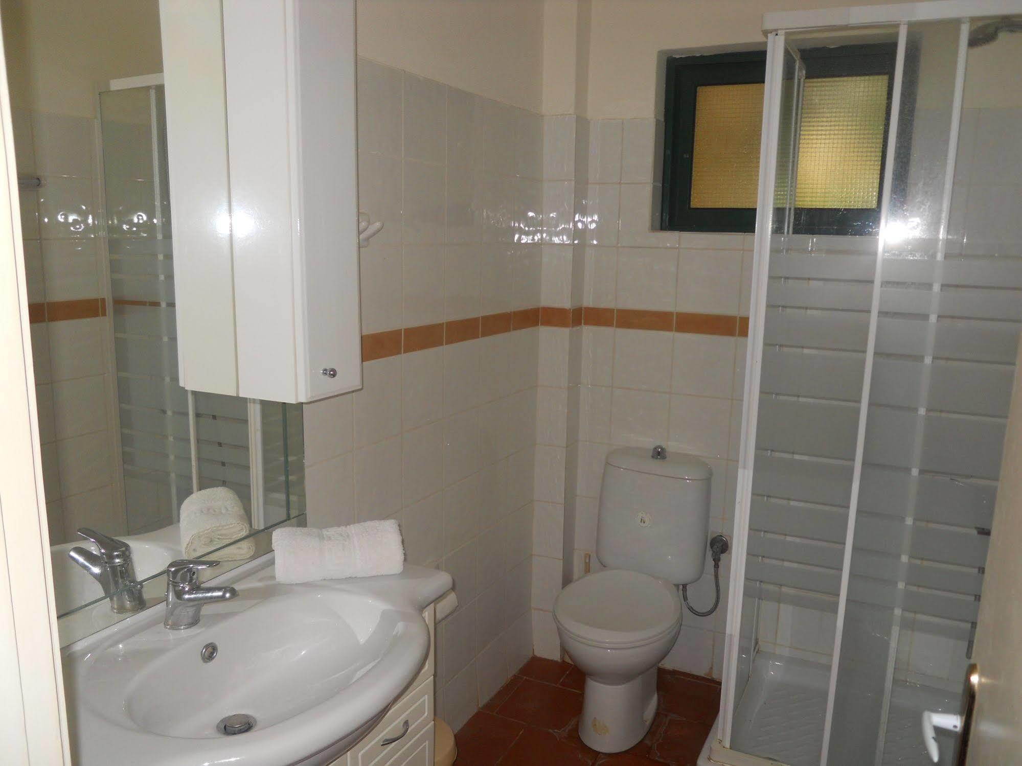 Beach Holiday Apartment, Corfu,greece Prázdninový dům