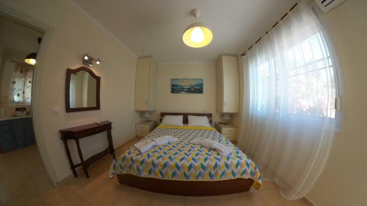 Prázdninový dům Beach Holiday Apartment, Corfu,greece *